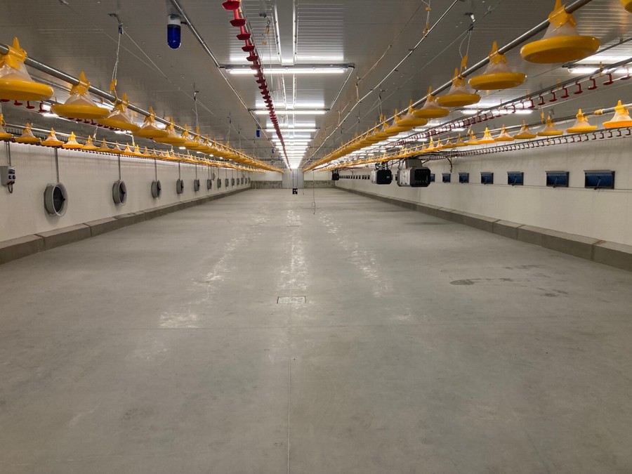 Fattening stable for broilers chickens Rohatec