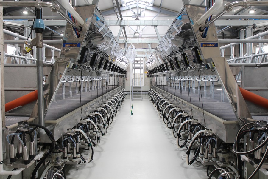 Parallel Parlor Zašová